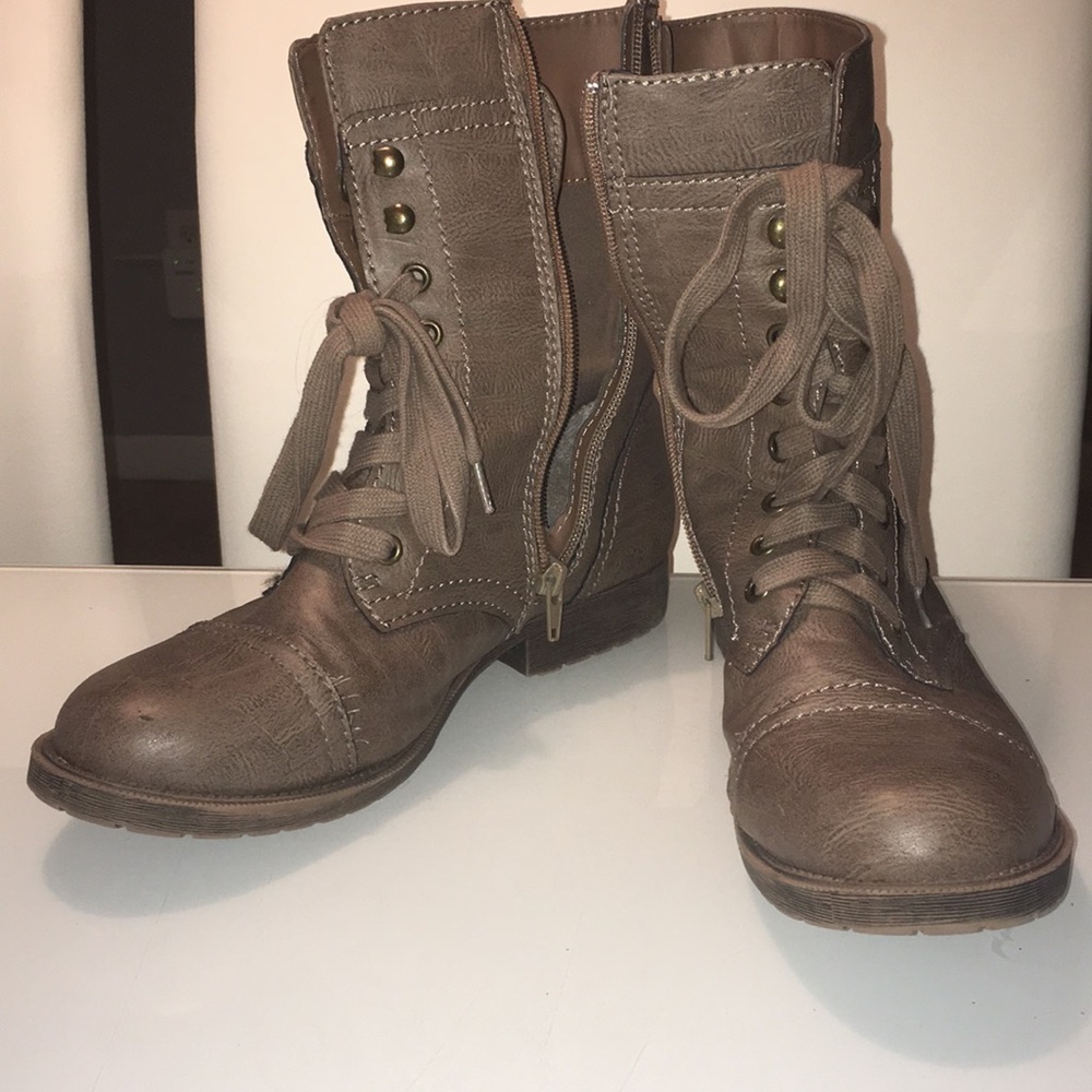 Brown boots